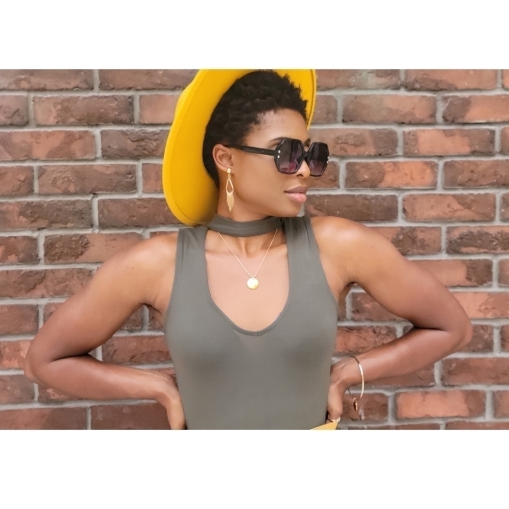 Capella | Bodycon Jersey Knit Midi Dress | Sleeveless Choker | Olive Green - Picture 3 of 3